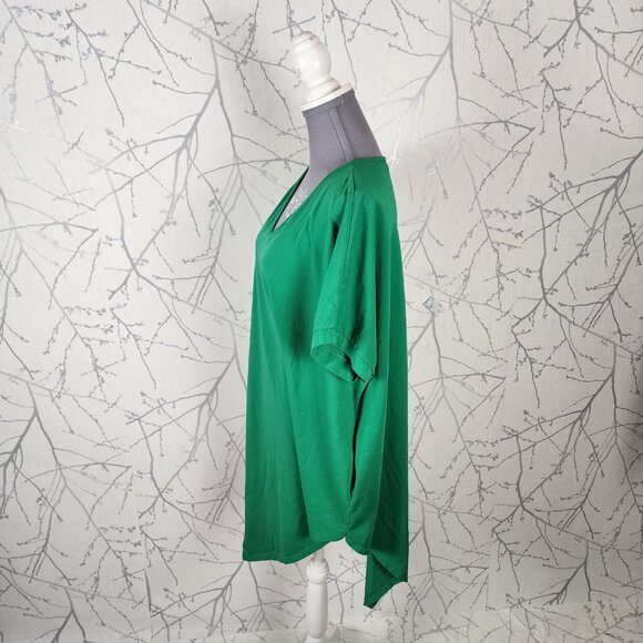 Froccella Kelly Green Cotton V-Neck Asymmetrical Tunic - Picture 2 of 6